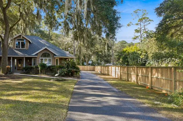 $1,095,000 | 174 Alljoy Road, Bluffton, SC 29910