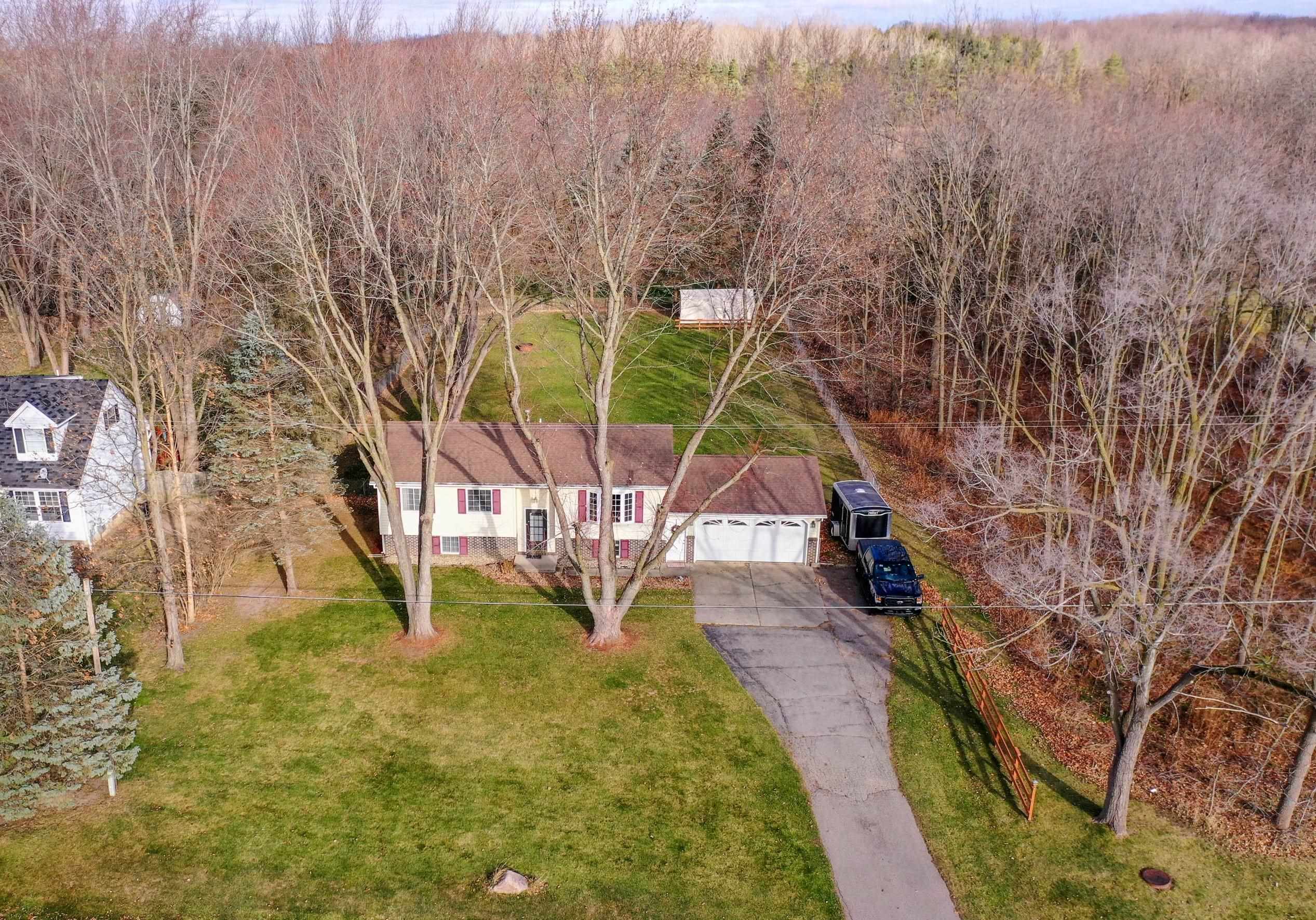 6477 East Potter Road Davison, MI 48423 - Photo 2 of 35 50097024-1.JPG