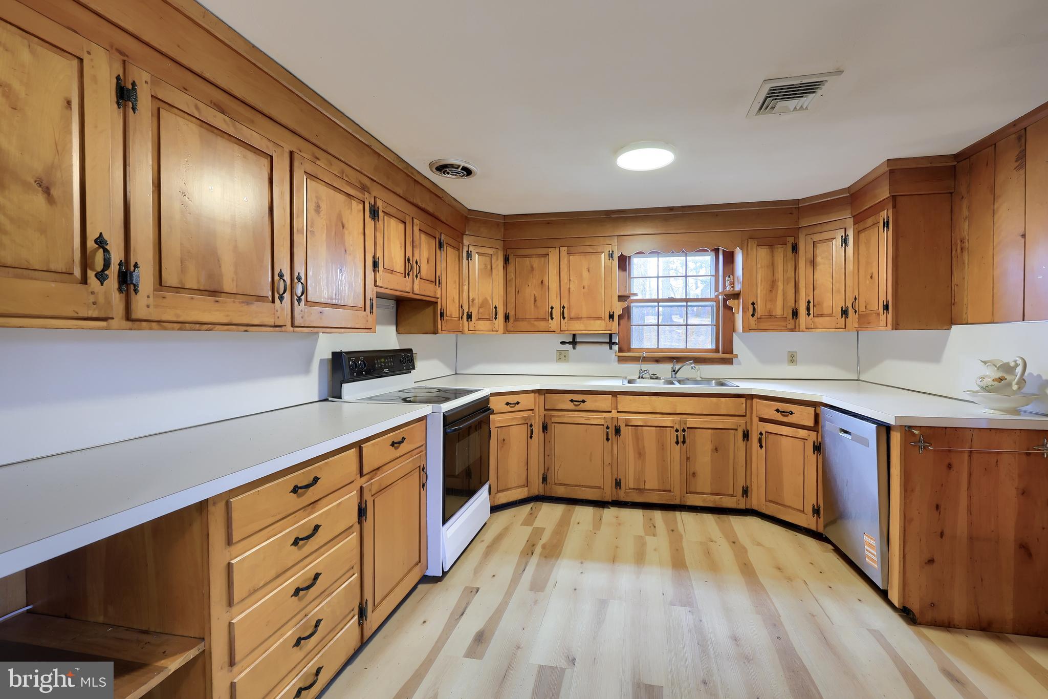 75 Church Road Etters, PA 17319 - Photo 15 of 53