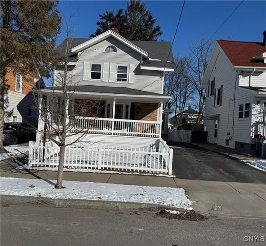 $199,900 | 154 Maplehurst Avenue, Syracuse, NY 13208