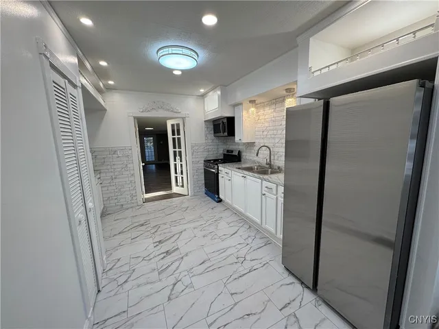 $199,900 | 154 Maplehurst Avenue, Syracuse, NY 13208