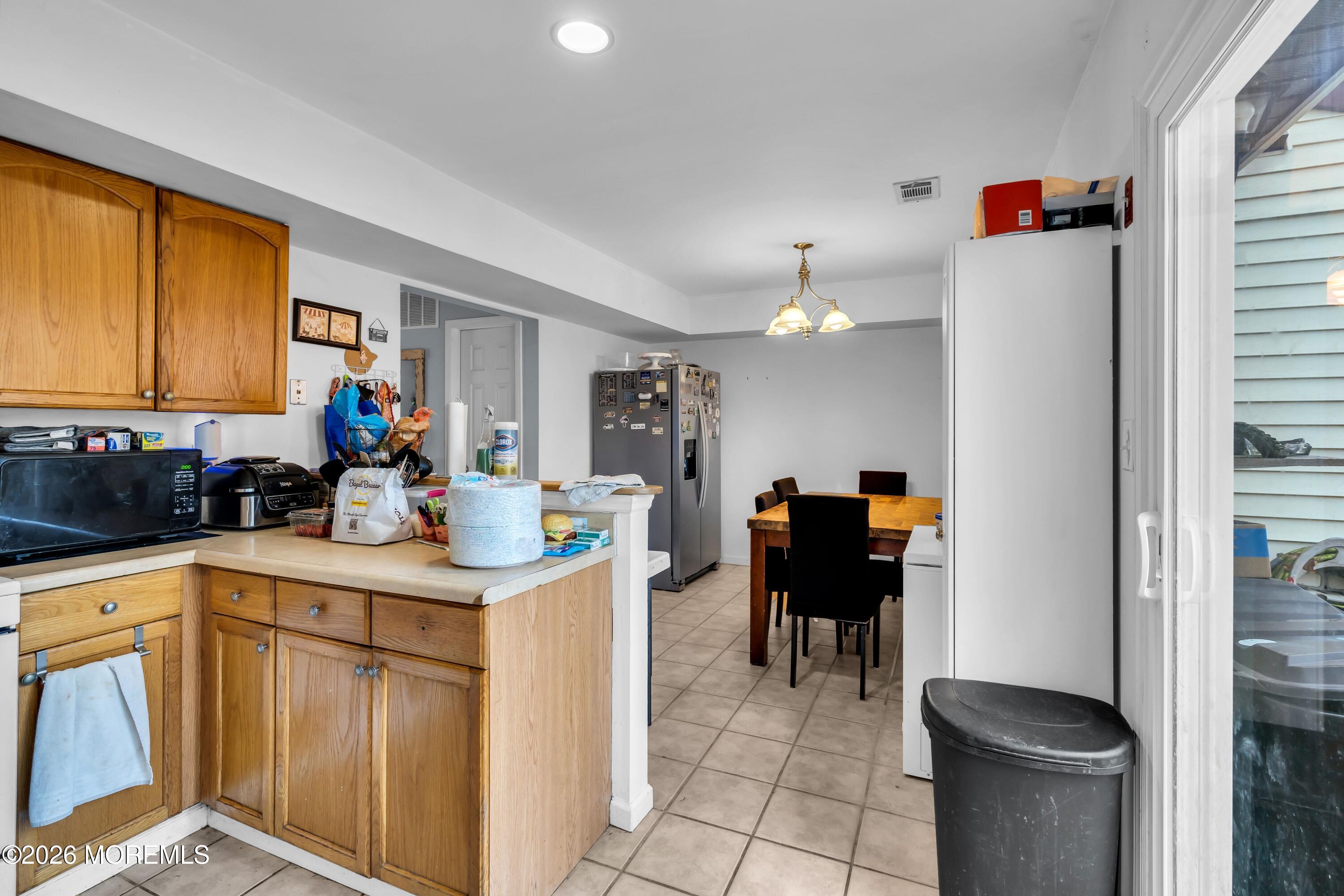 29 Colonial Court Jackson, NJ 08527 - Photo 5 of 16 010_dsc02592_630