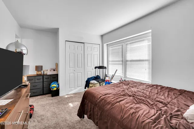 $395,000 | 29 Colonial Court, Jackson, NJ 08527