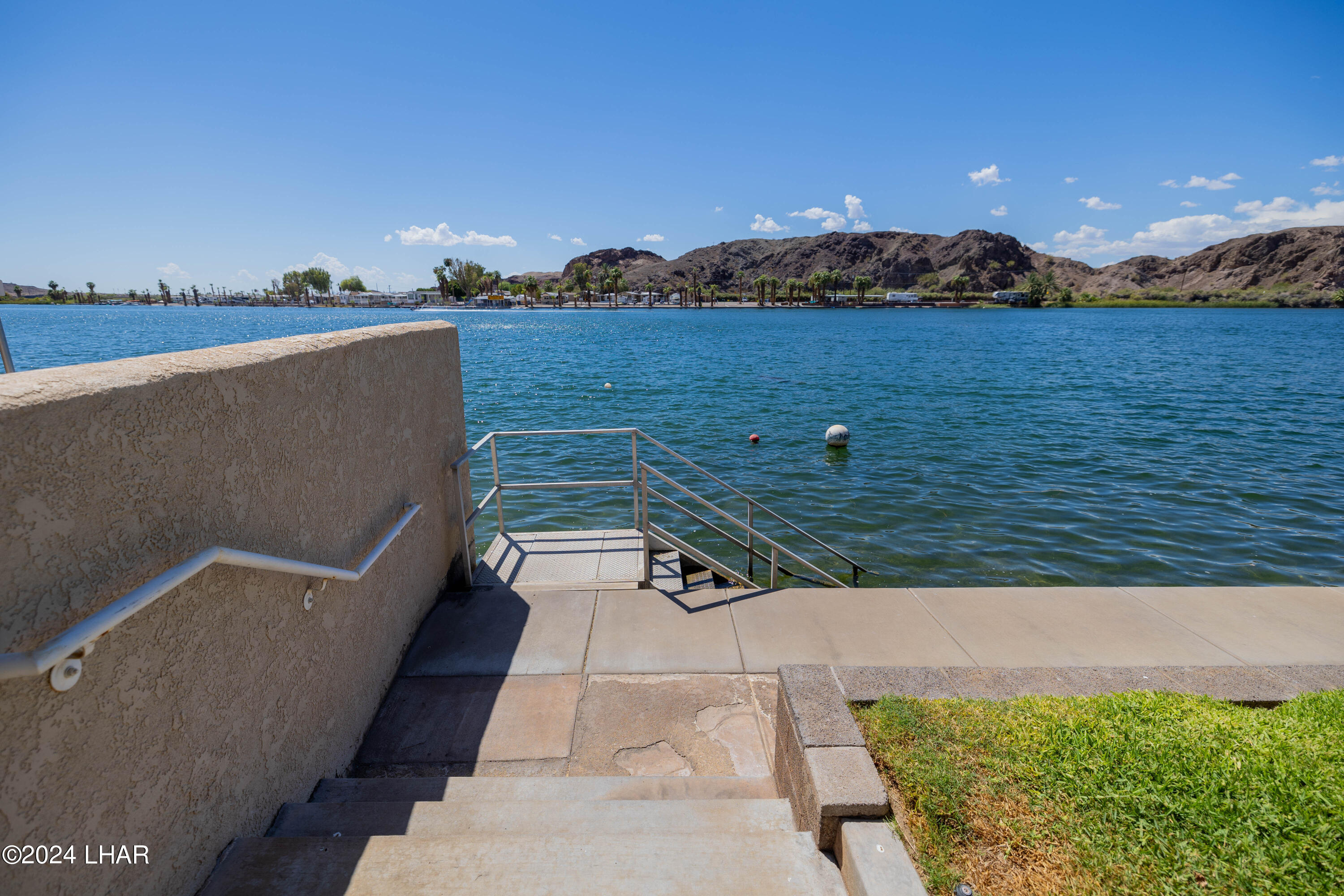 9170 Riverside Drive, Unit 38 Parker, AZ 85344 - Photo 8 of 23 F48A1653