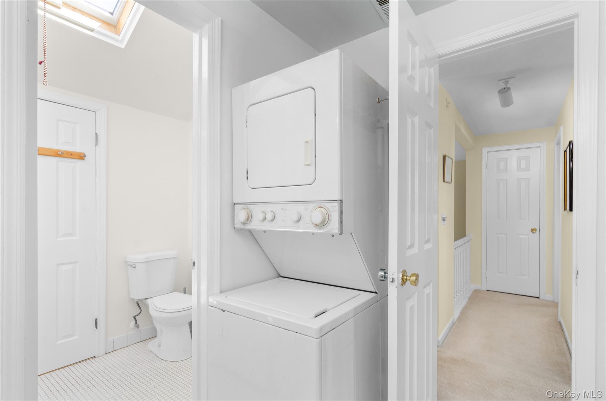 570 Hampton Road, Unit 31 Southampton, NY 11968 - Photo 15 of 20 second floor