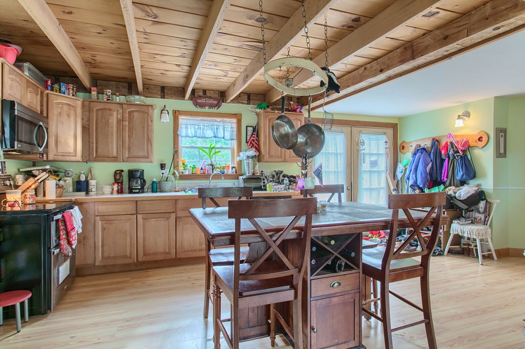 2 River Road Royalston, MA 01368 - Photo 3 of 30 Gallery Image 3
