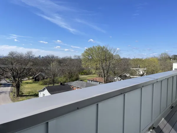 $1,600 | 1041 East Trinity Lane, Unit 412, Nashville, TN 37216