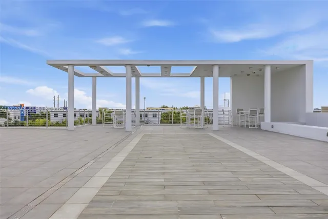 $550,000 | 6420 Northwest 102nd Path, Unit 110, Doral, FL 33178