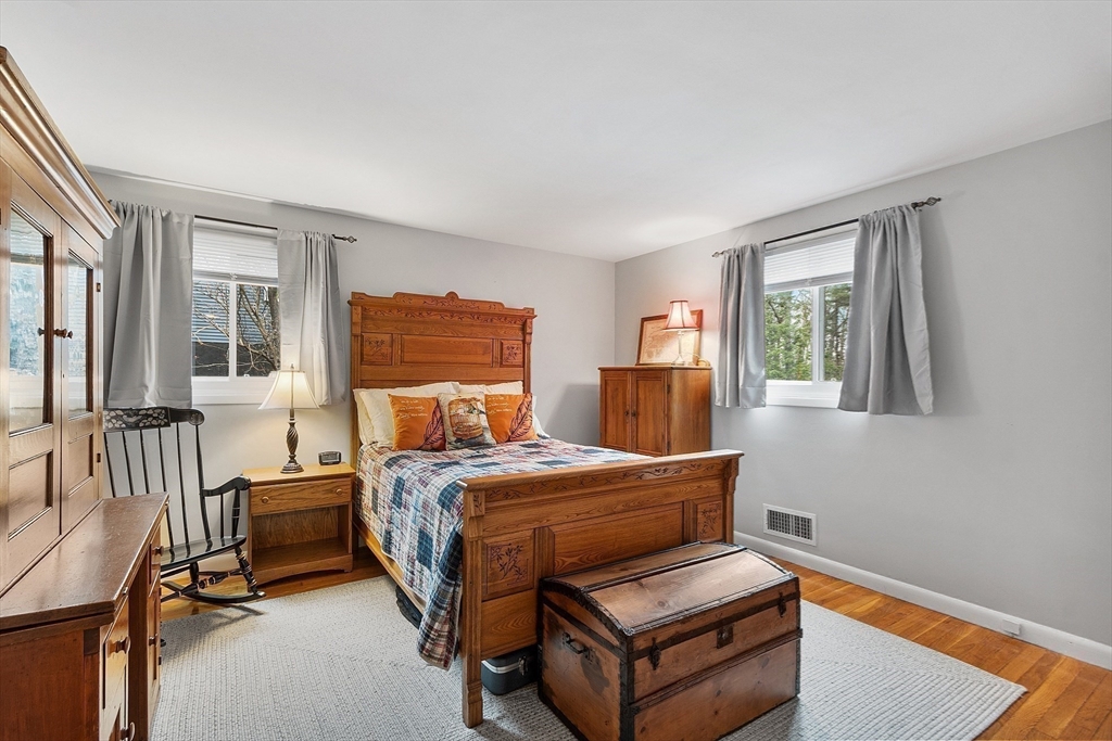 11 Brookvale Road Framingham, MA 01701 - Photo 14 of 38 Gallery Image 14