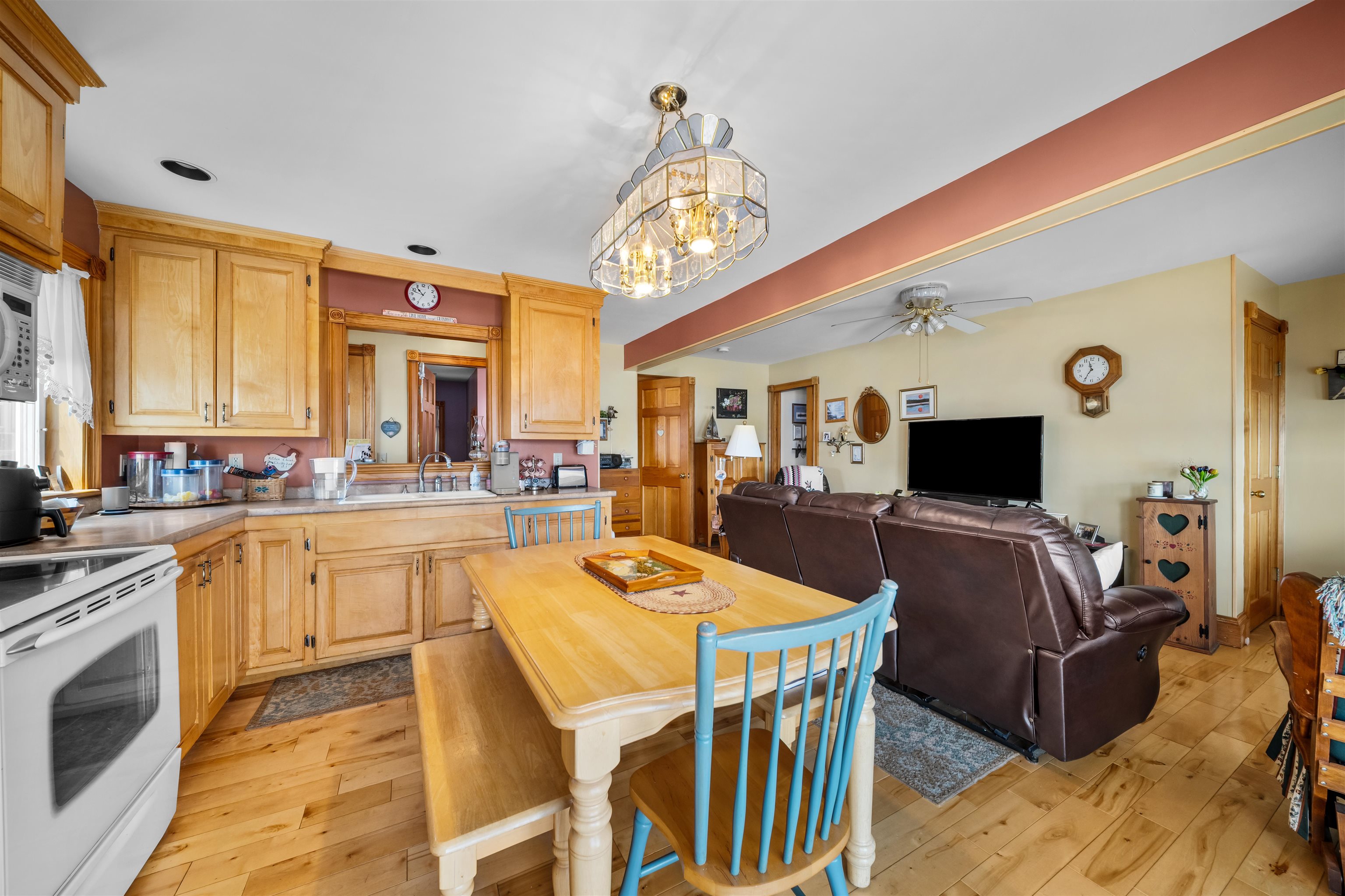 585 Wansor Road Wakefield, NH 03830 - Photo 5 of 49 Gallery Image 5