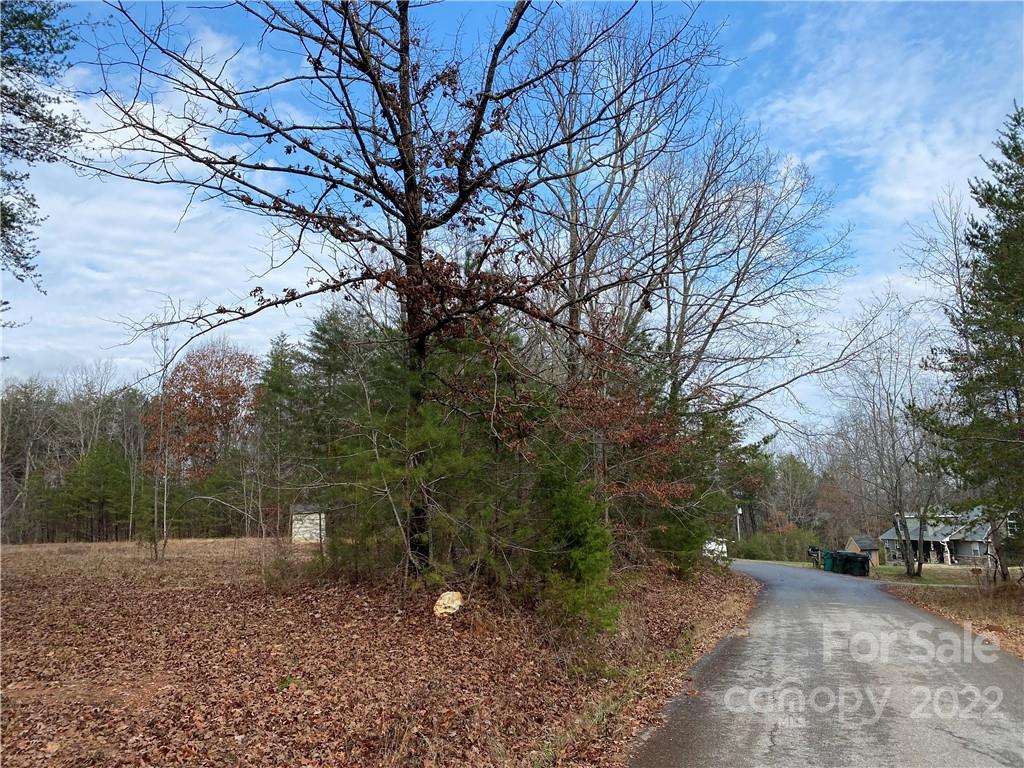 254 Hickory Hollow Road Blacksburg, SC 29702 - Photo 6 of 6 Gallery Image 6