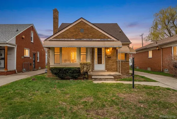 $164,000 | 8227 Bingham Street, Detroit, MI 48228