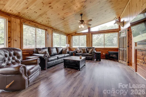 $2,650 | 970 East Old Limestone Road, York, SC 29745