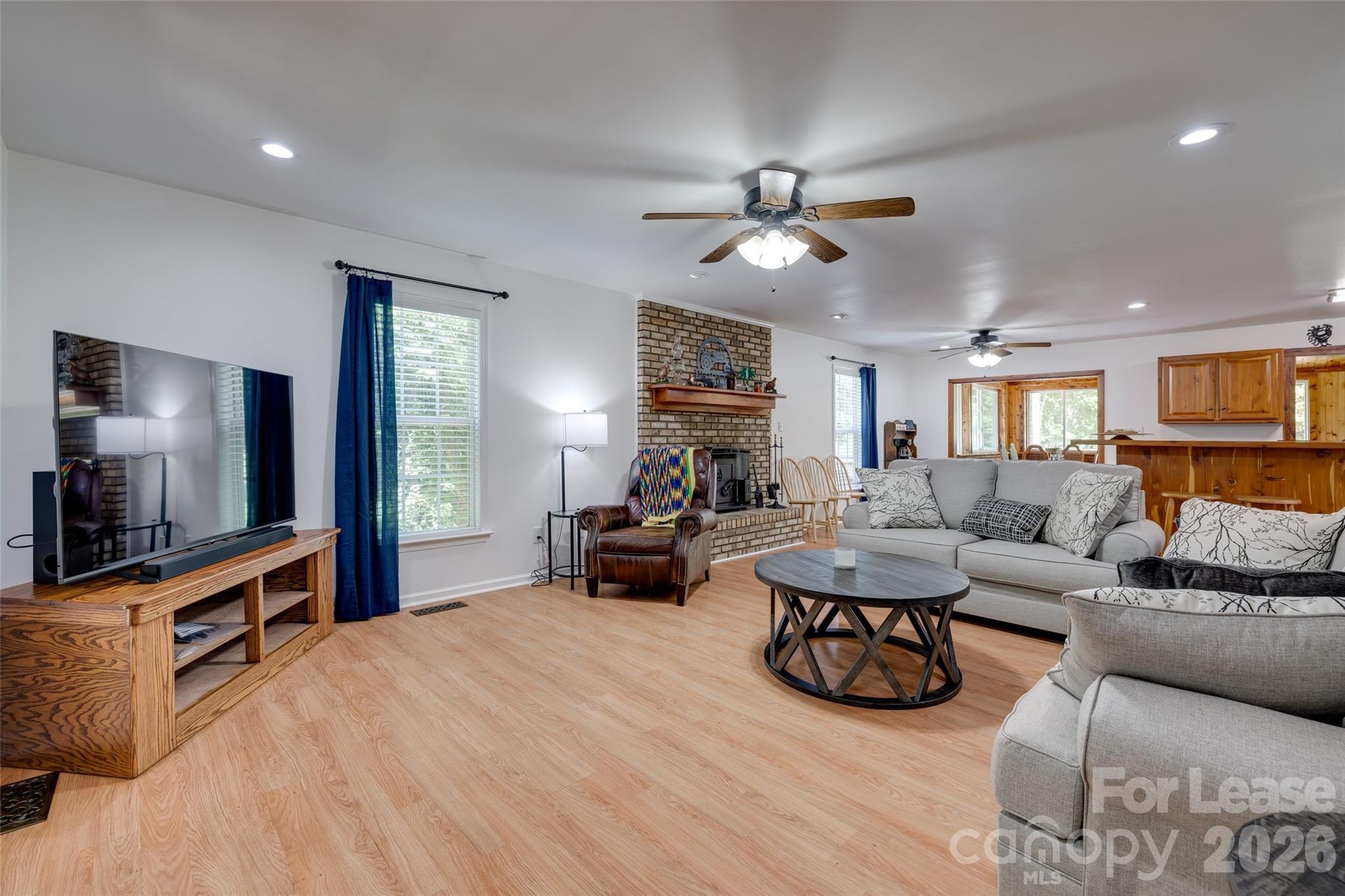 970 East Old Limestone Road York, SC 29745 - Photo 7 of 41