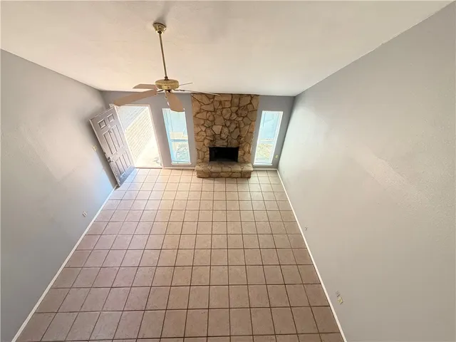 $1,200 | 11618 Agua Dulce Creek Drive, Unit B, Corpus Christi, TX 78410