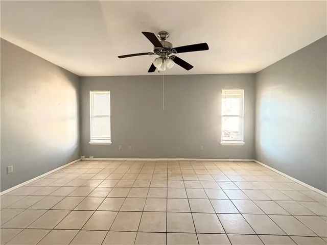 $1,200 | 11618 Agua Dulce Creek Drive, Unit B, Corpus Christi, TX 78410