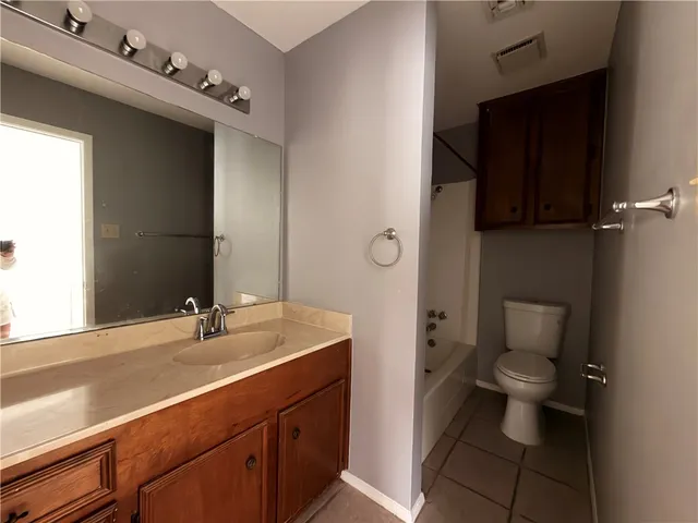 $1,200 | 11618 Agua Dulce Creek Drive, Unit B, Corpus Christi, TX 78410