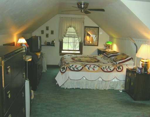 230 Patterson Road Bethel Park, PA 15102 - Photo 5 of 7 Master Bedroom.