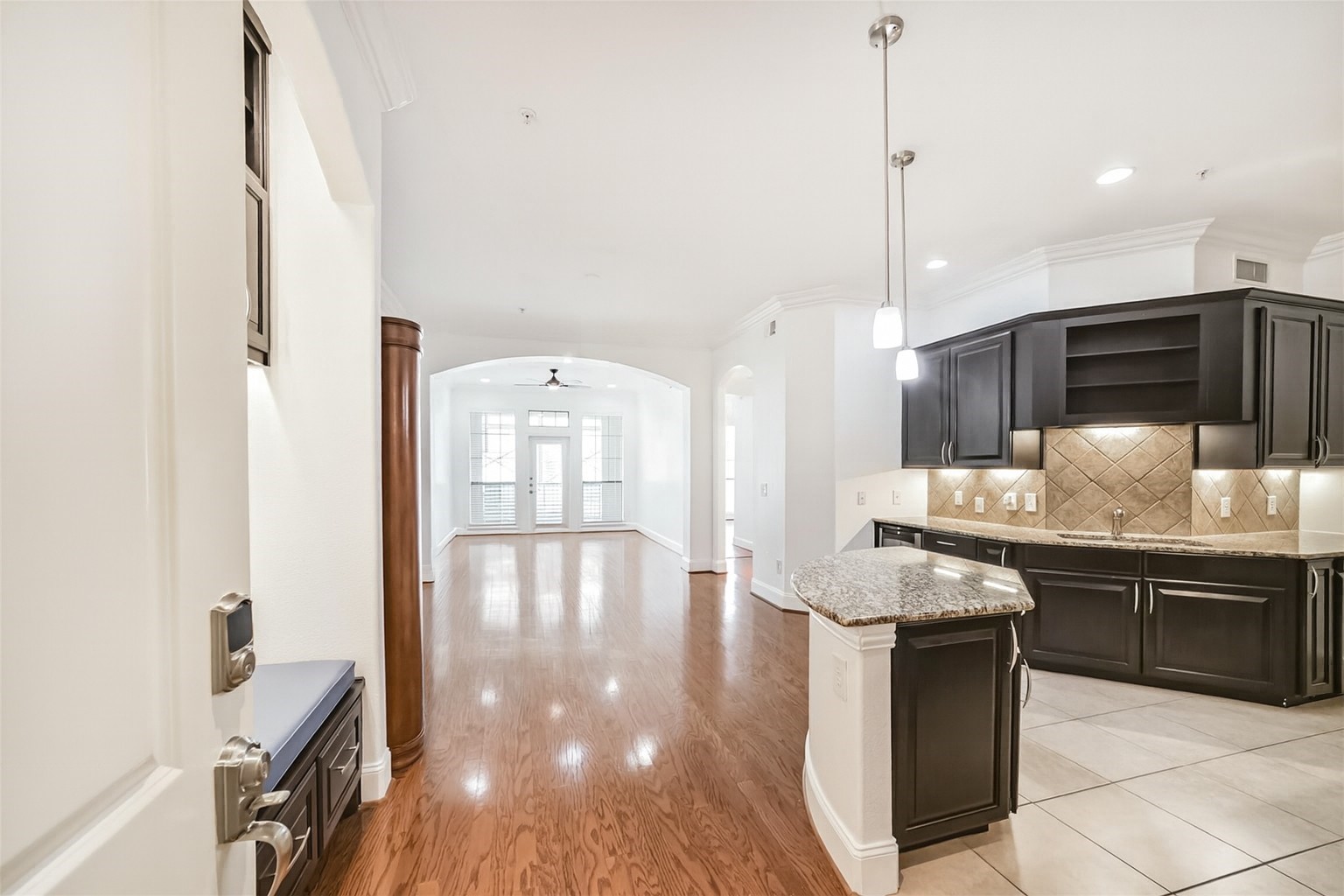 2120 Kipling Street, Unit 301 Houston, TX 77098 - Photo 12 of 39