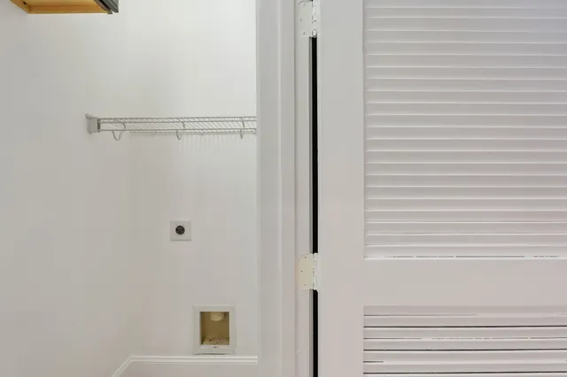 $257,000 | 2120 Kipling Street, Unit 301, Houston, TX 77098