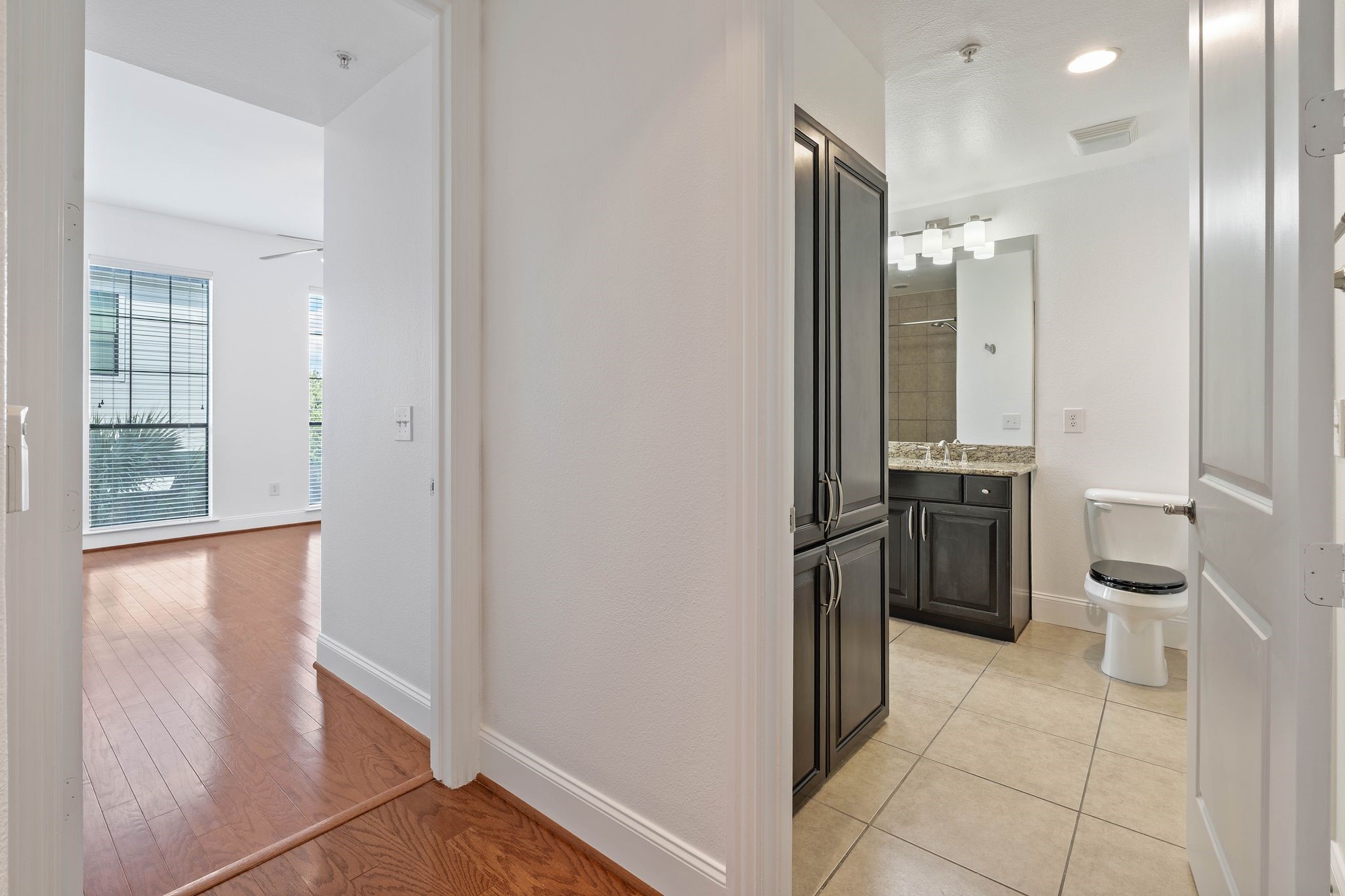 2120 Kipling Street, Unit 301 Houston, TX 77098 - Photo 24 of 39