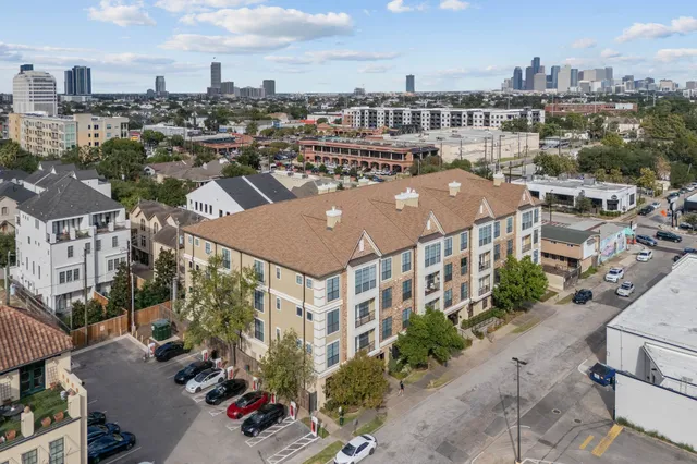 $257,000 | 2120 Kipling Street, Unit 301, Houston, TX 77098