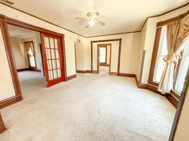 $279,000 | 1034 Reaney Avenue East, St. Paul, MN 55106