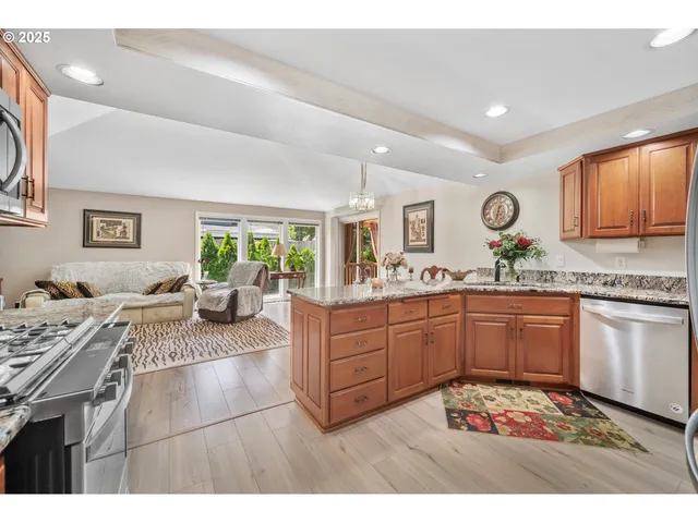 $554,900 | 1158 Meadowridge Street Northeast, Keizer, OR 97303