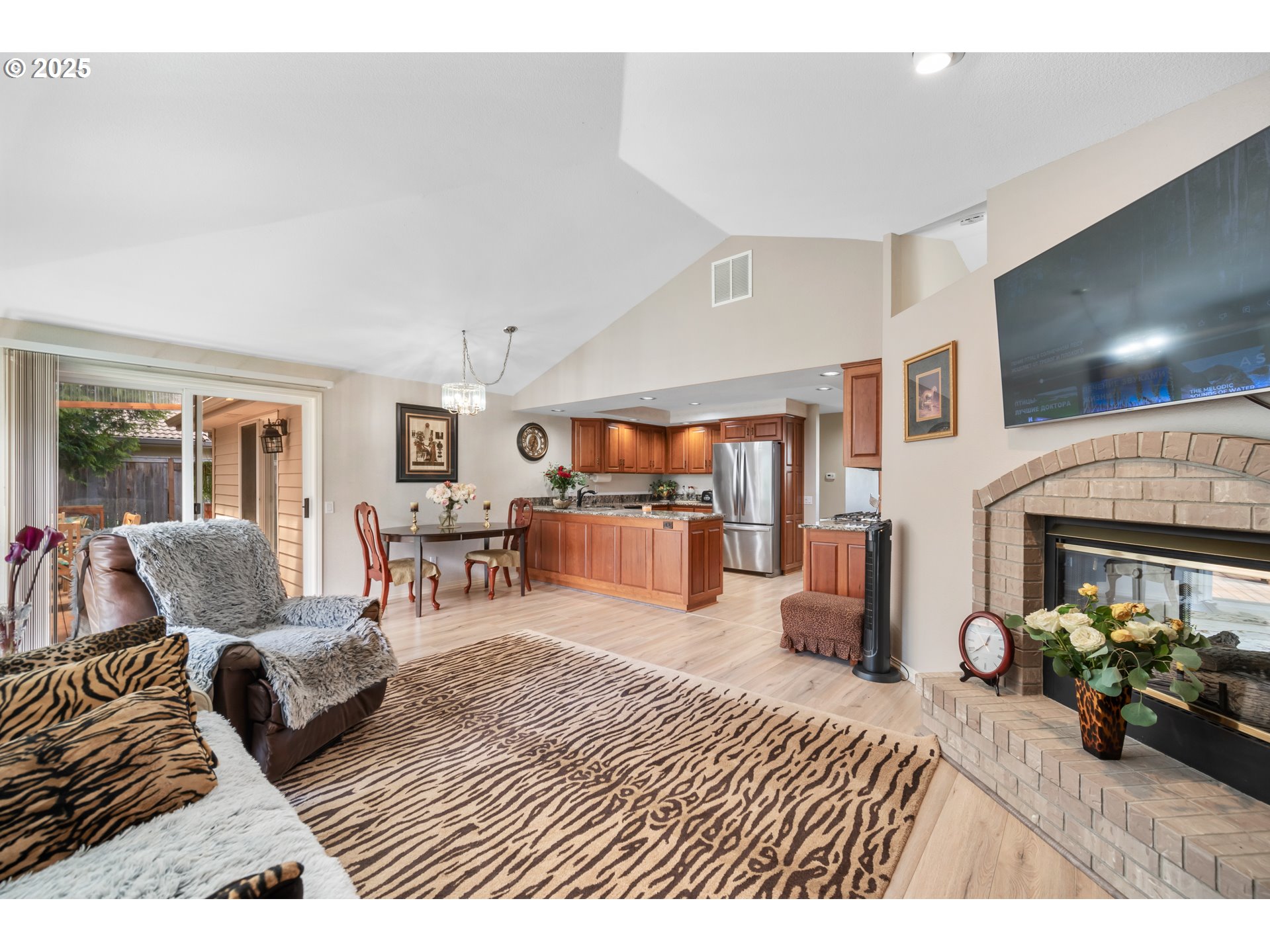 1158 Meadowridge Street Northeast Keizer, OR 97303 - Photo 16 of 37