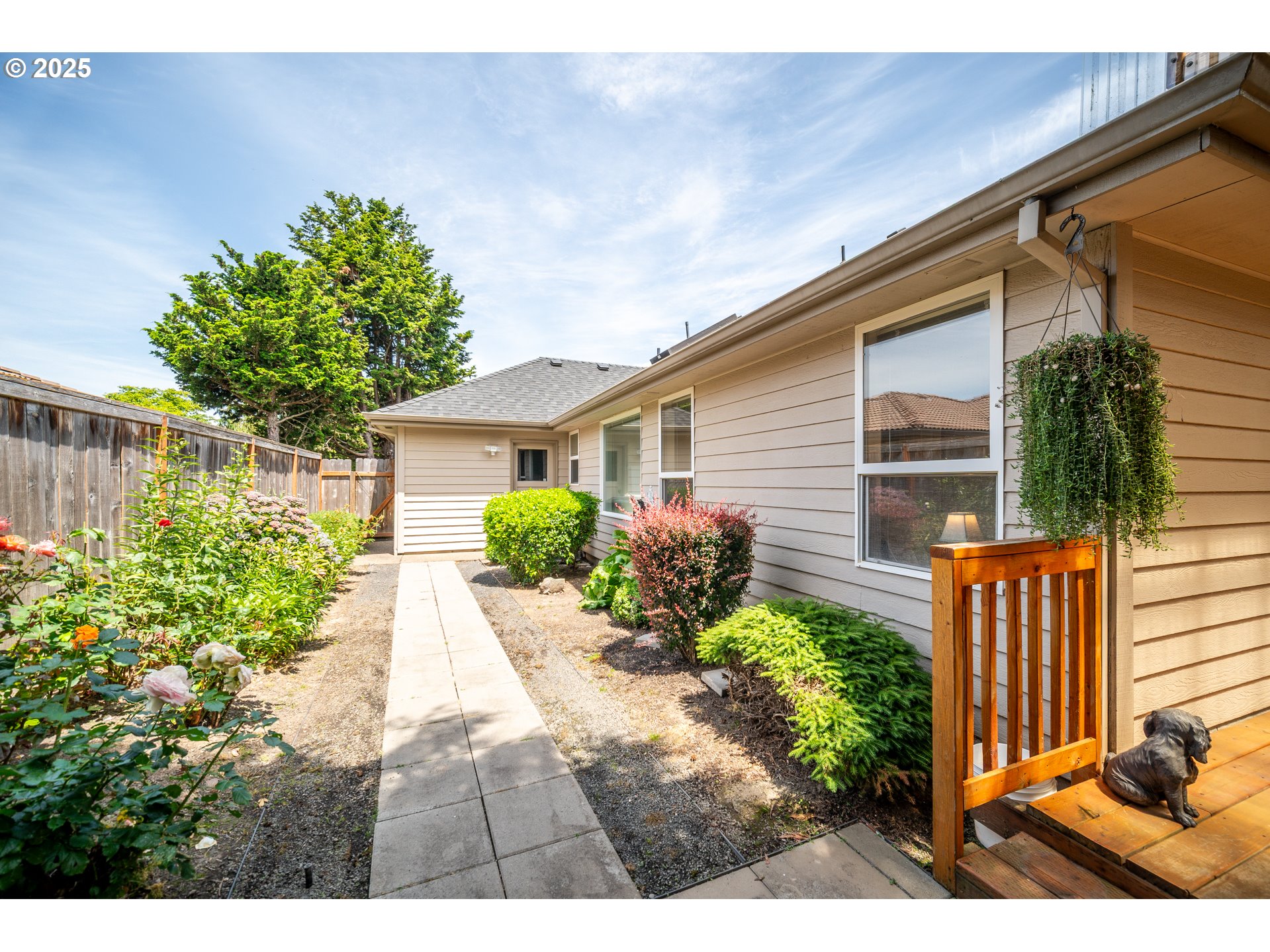 1158 Meadowridge Street Northeast Keizer, OR 97303 - Photo 32 of 37