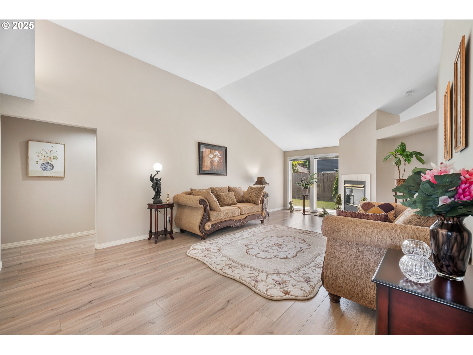 1158 Meadowridge Street Northeast Keizer, OR 97303 - Photo 7 of 37