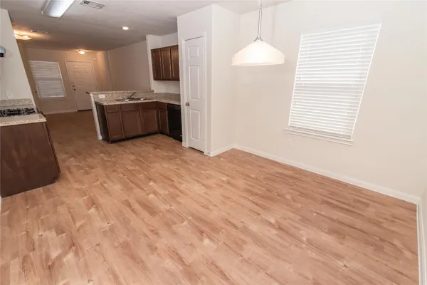 $2,050 | 2610 Vikram Drive, Houston, TX 77038