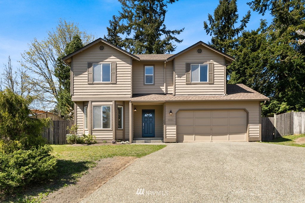 4006 Northeast 7th Court Renton, WA 98056 - Photo 1 of 25 Gallery Image 1