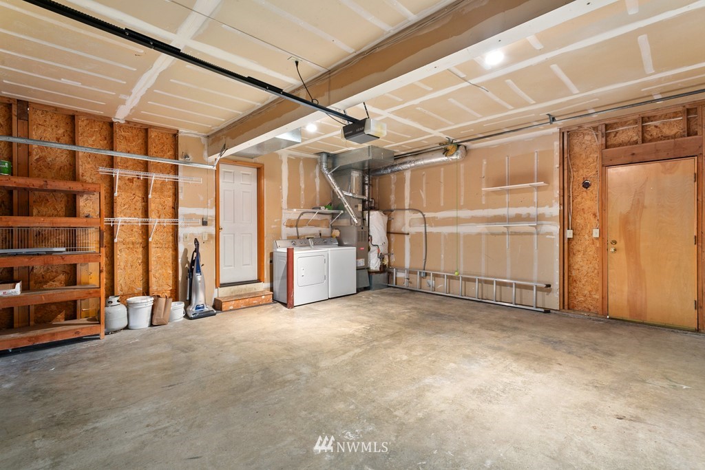 4006 Northeast 7th Court Renton, WA 98056 - Photo 25 of 25 Gallery Image 25
