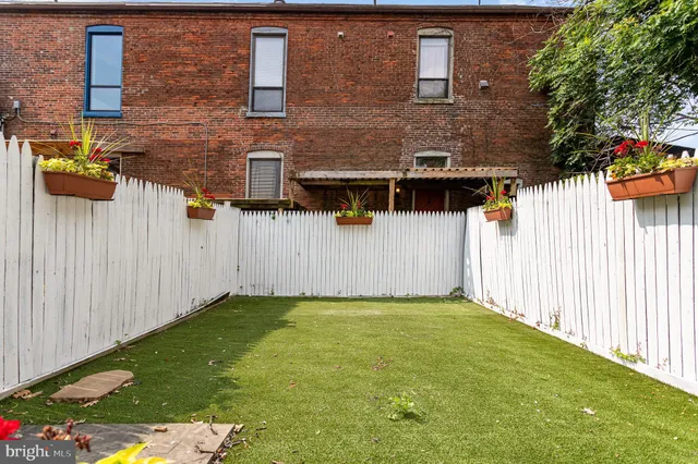 $484,900 | 510 West Chestnut Street, Lancaster, PA 17603