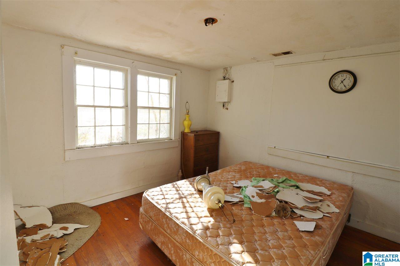39 Peters Road Talladega, AL 35160 - Photo 3 of 18