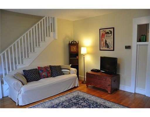 105 Foreside Road Falmouth, ME 04105 - Photo 14 of 25 Living Room.