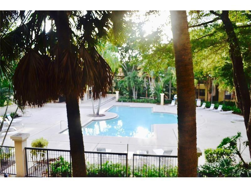 4261 West McNab Road, Unit 32 Pompano Beach, FL 33069 - Photo 9 of 20 Photo 9