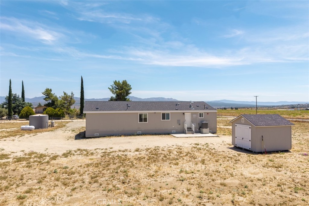 56040 Pena Road Anza, CA 92539 - Photo 29 of 42 a view of a terrace with a barbeque