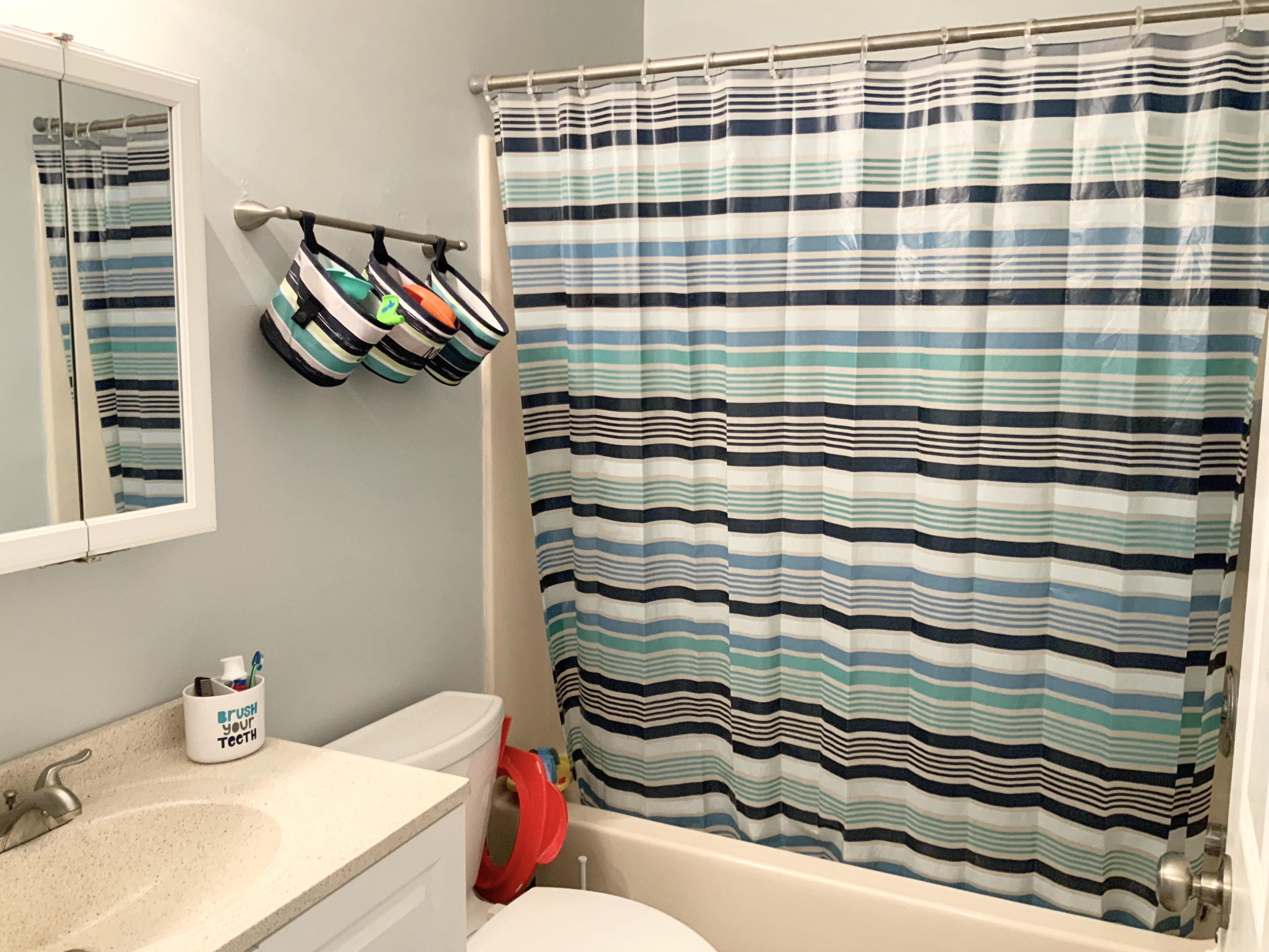 419 North Cunningham Road Seymour, TN 37865 - Photo 12 of 15 Boys bathroom