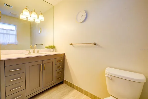 $3,200 | 3024 Rose Street, Sarasota, FL 34239