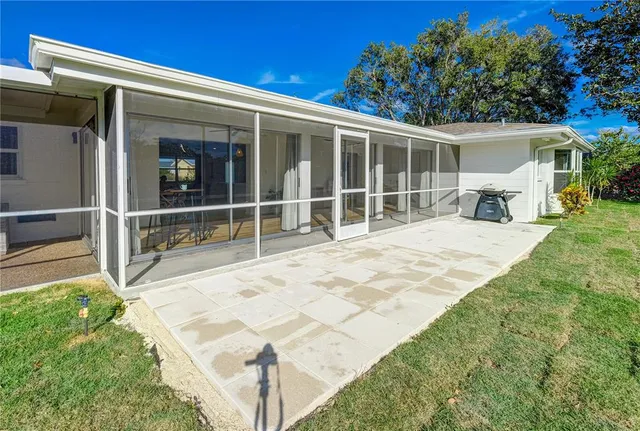 $3,750 | 3024 Rose Street, Sarasota, FL 34239