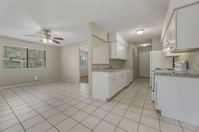 $1,595 | 8904 Pineridge Drive, Unit B, Austin, TX 78729