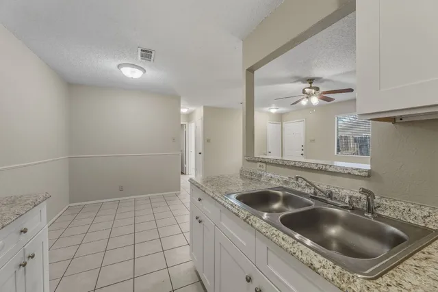 $1,595 | 8904 Pineridge Drive, Unit B, Austin, TX 78729
