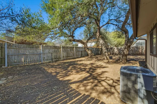 $1,595 | 8904 Pineridge Drive, Unit B, Austin, TX 78729