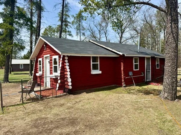 $84,900 | W7756 County Road Z, Pembine, WI 54156