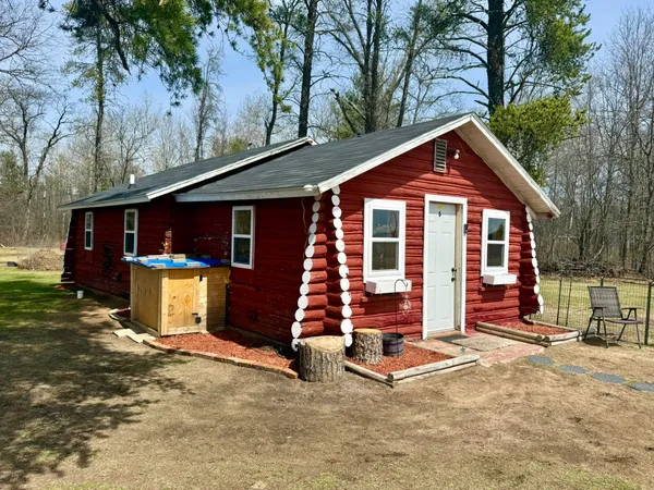$84,900 | W7756 County Road Z, Pembine, WI 54156