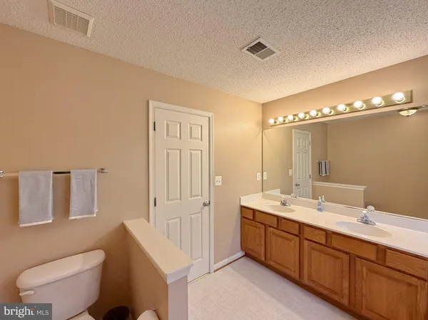 $524,999 | 1209 Cornwall Drive, La Plata, MD 20646