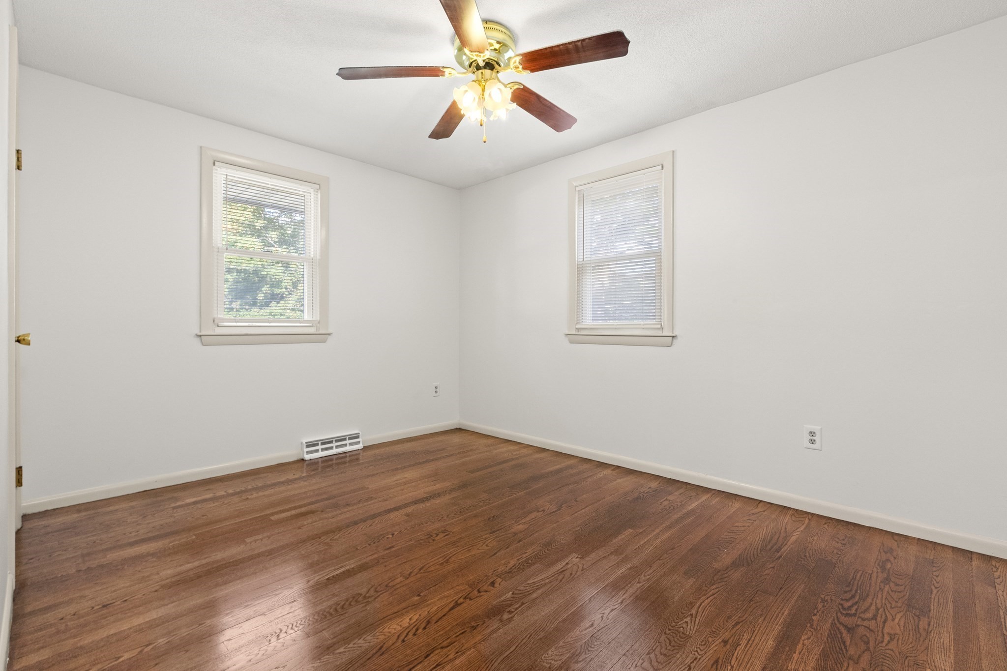 10 Clark Road Groveland, MA 01834 - Photo 24 of 37 Gallery Image 24