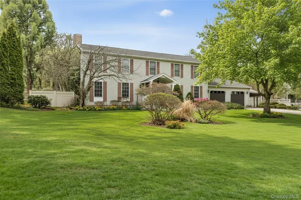 $5,500 | 21 Foreston Circle, Manorville, NY 11949